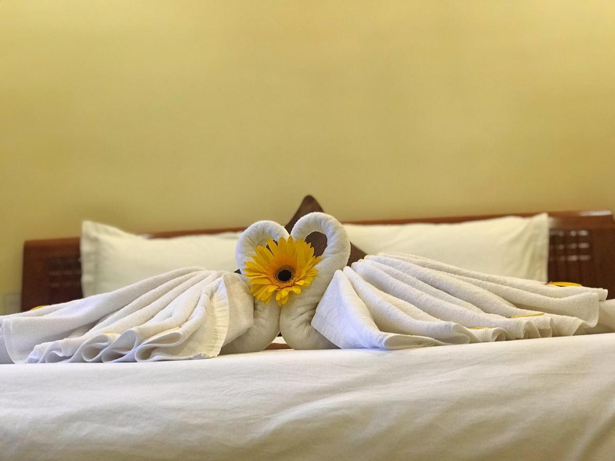 Orchid Riverside 2*